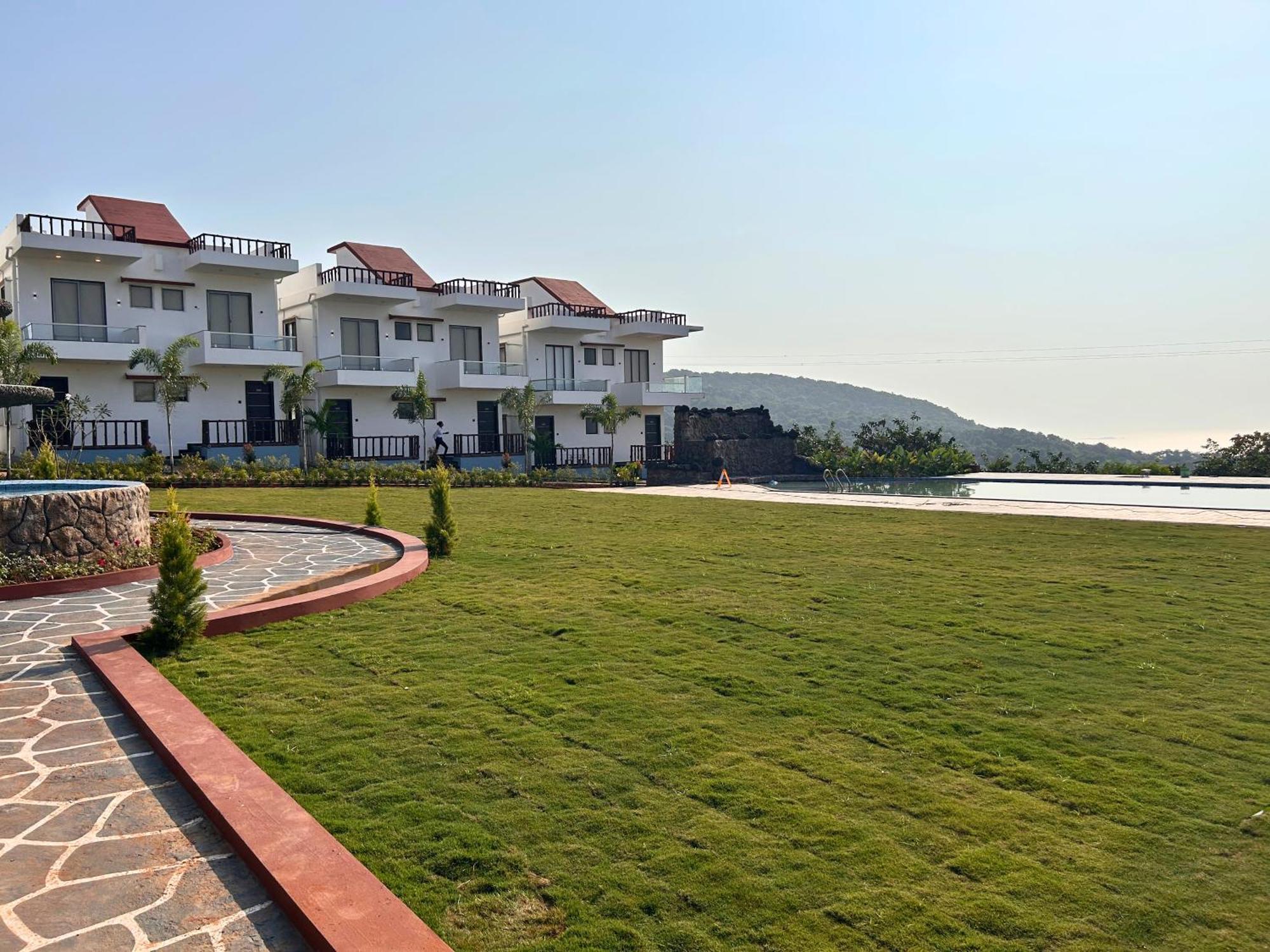 Baywatch Resort Bhogave Beach Vengurla Exterior photo