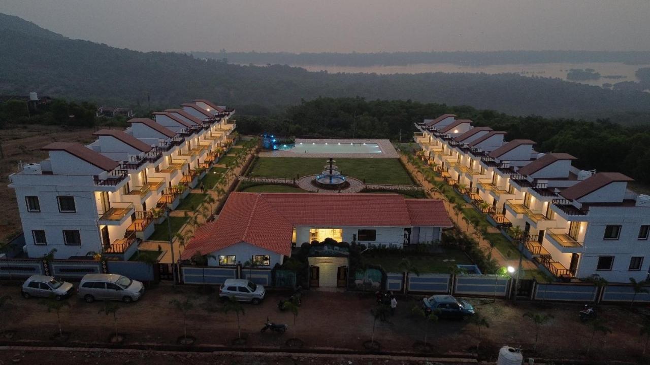 Baywatch Resort Bhogave Beach Vengurla Exterior photo